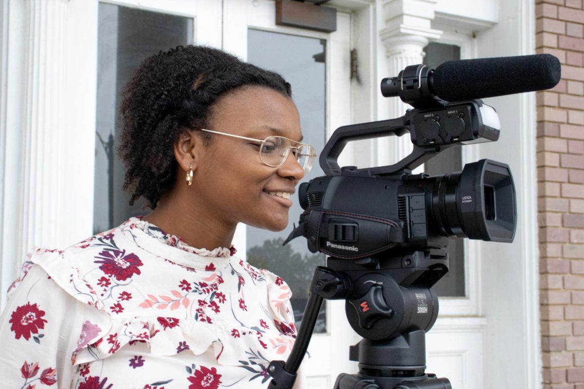 Abria Turner is the student administrative assistant for the Roy Howard Community Journalism Center.