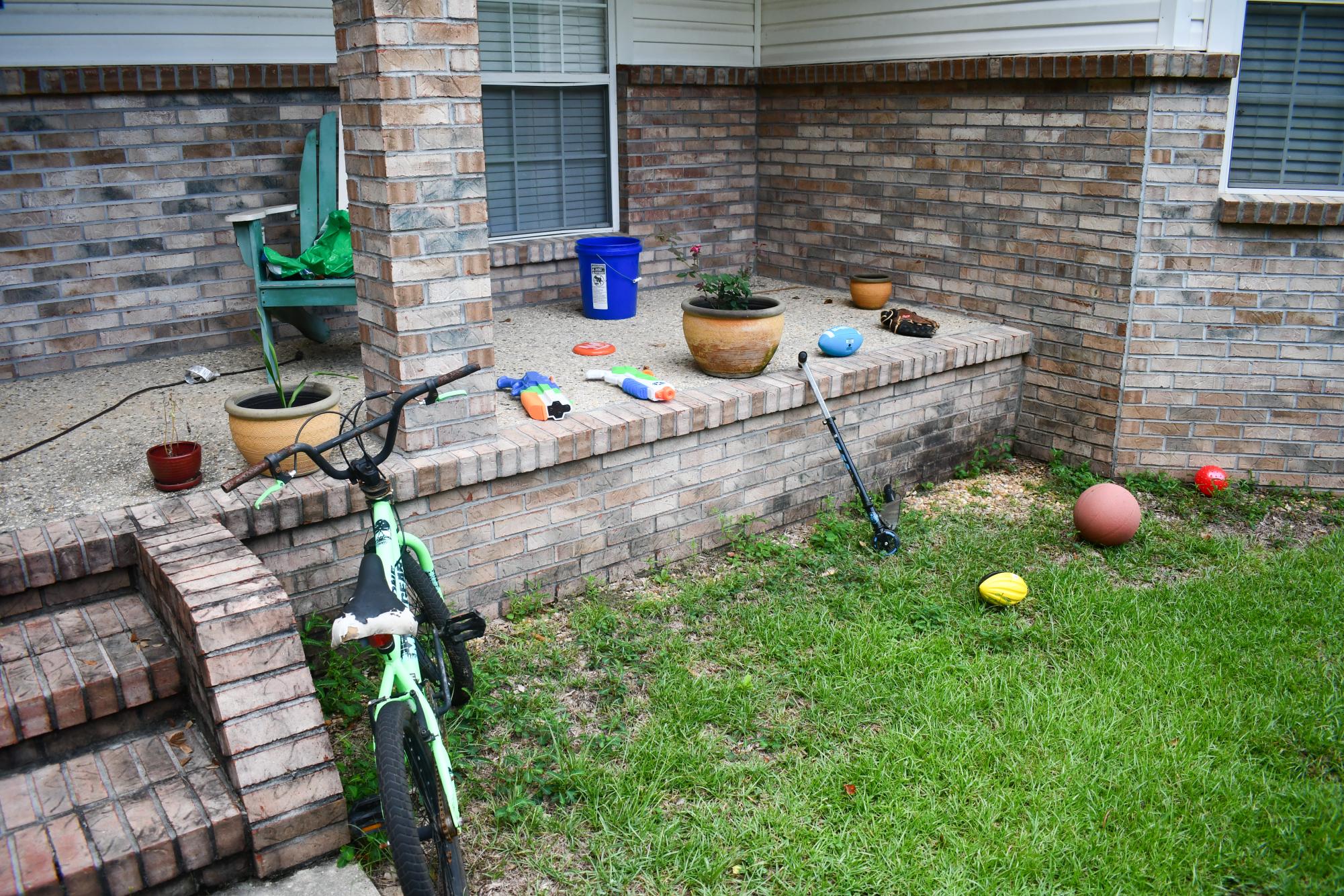 ‘We’re doing this from the heart’: Communities respond to Mississippi foster home needs